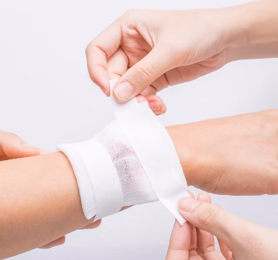 Gasa quirúrgica para el cuidado de heridas, absorbente estéril con material de celulosa regenerada